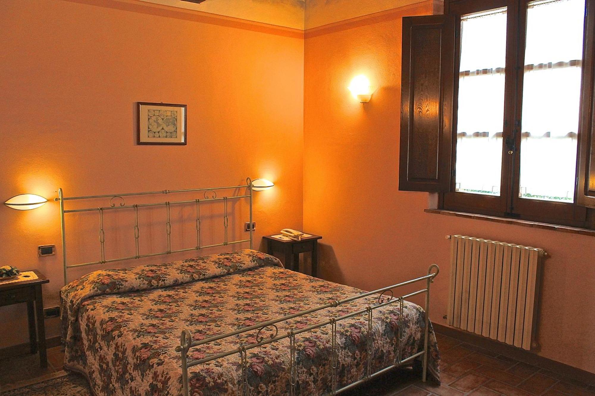 Agriturismo Sanguineto Acquaviva  Eksteriør billede