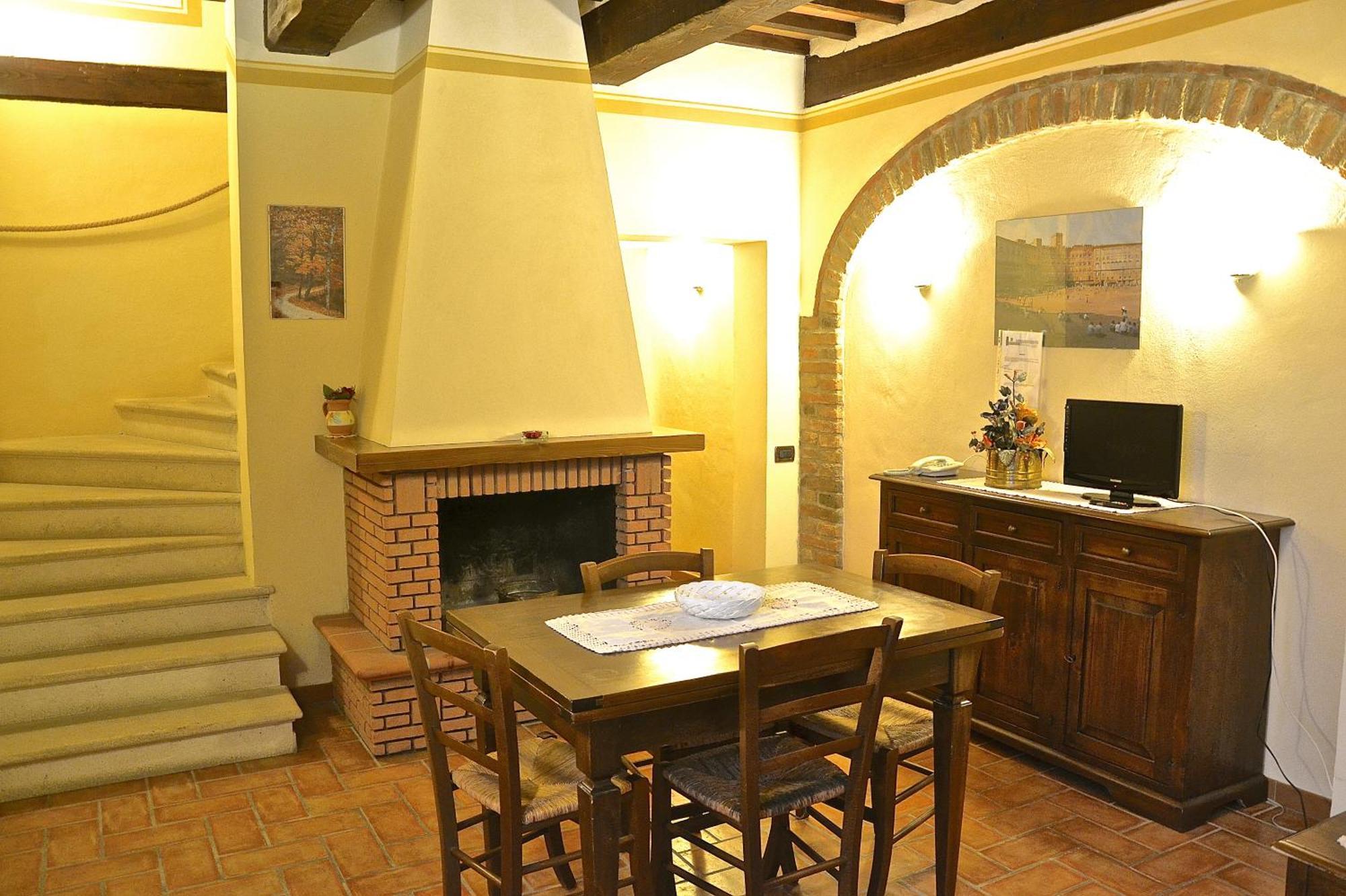 Agriturismo Sanguineto Acquaviva  Eksteriør billede